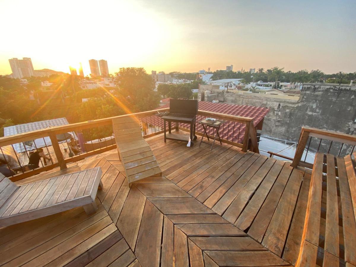 Wandering Monkey Guesthouse 마사틀란 외부 사진